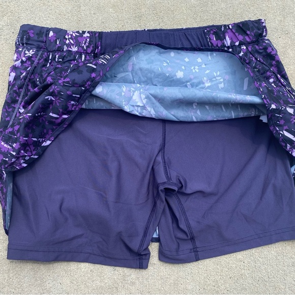 Salomon Athletic Skort size M - Picture 3 of 4